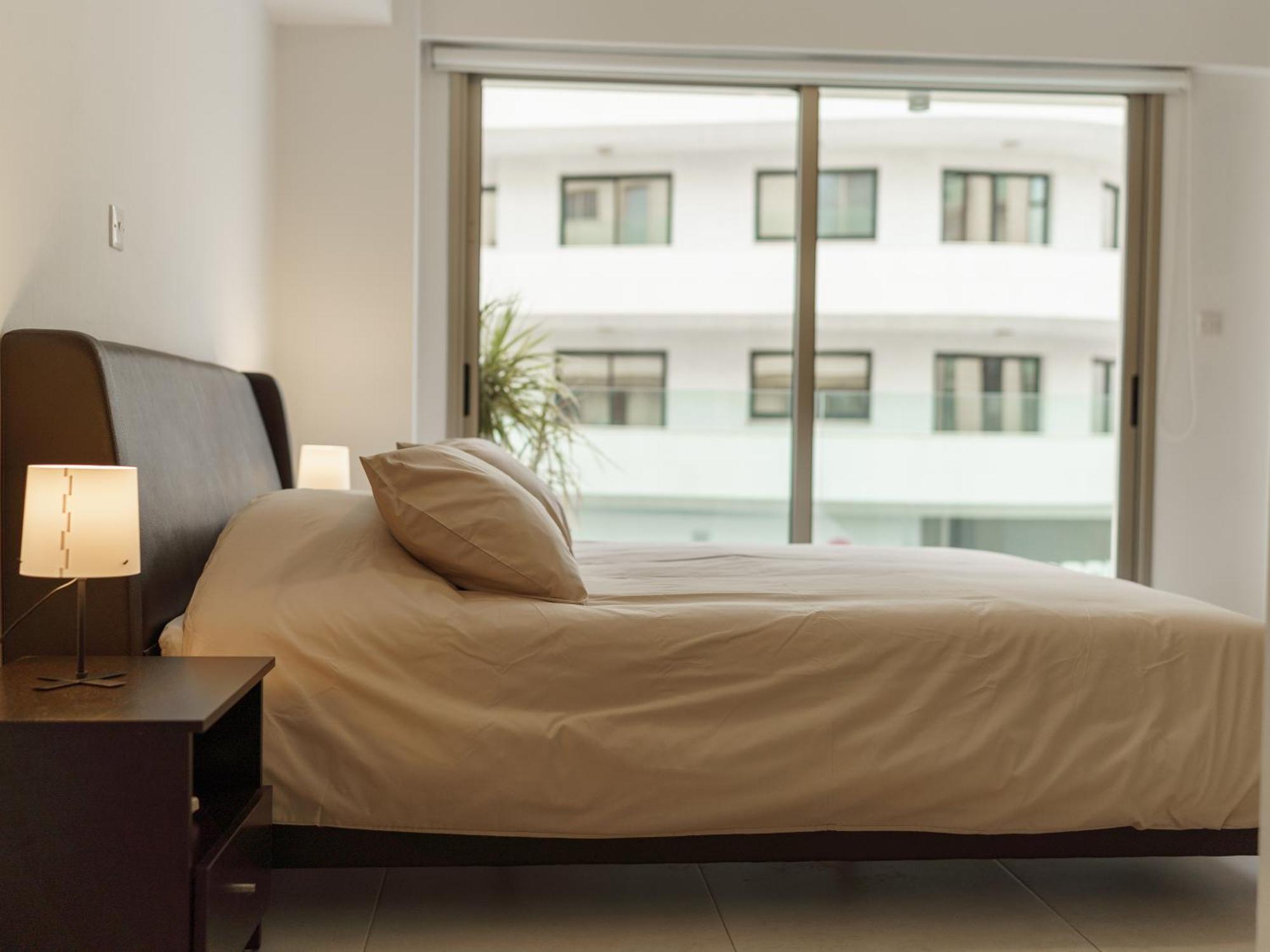 Halcyon Central Apartment Larnaca Ngoại thất bức ảnh